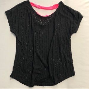 🌸Super cute black holey top hot pink strappy back